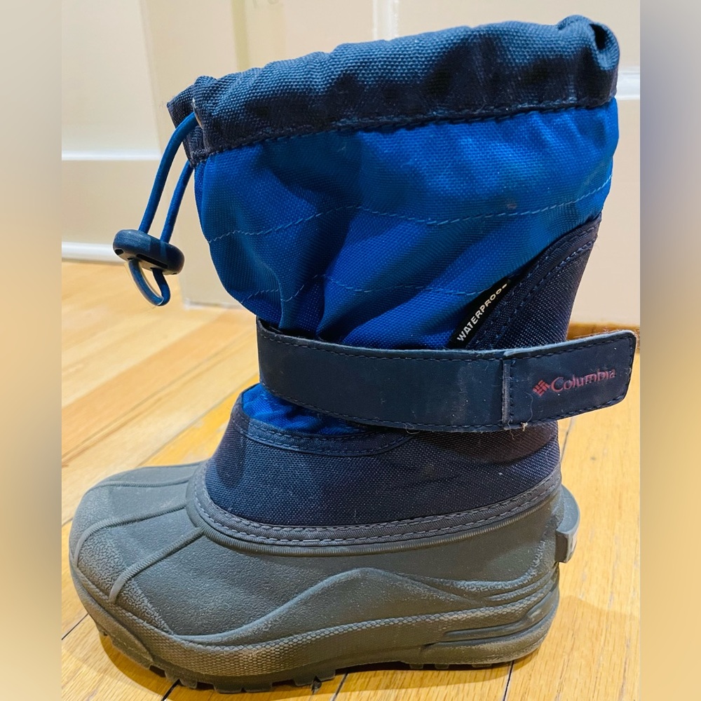 Boys Columbia Waterproof Snowboots in Blue
